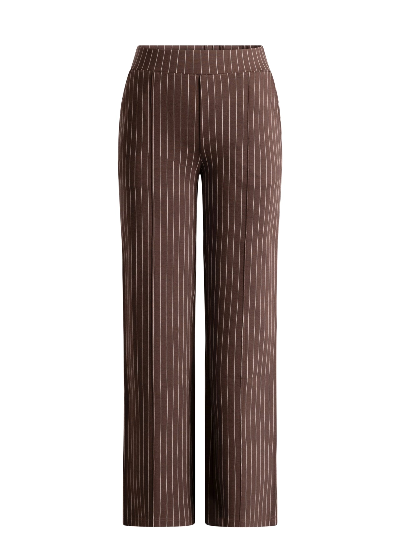 NAYLA ESSENTIAL