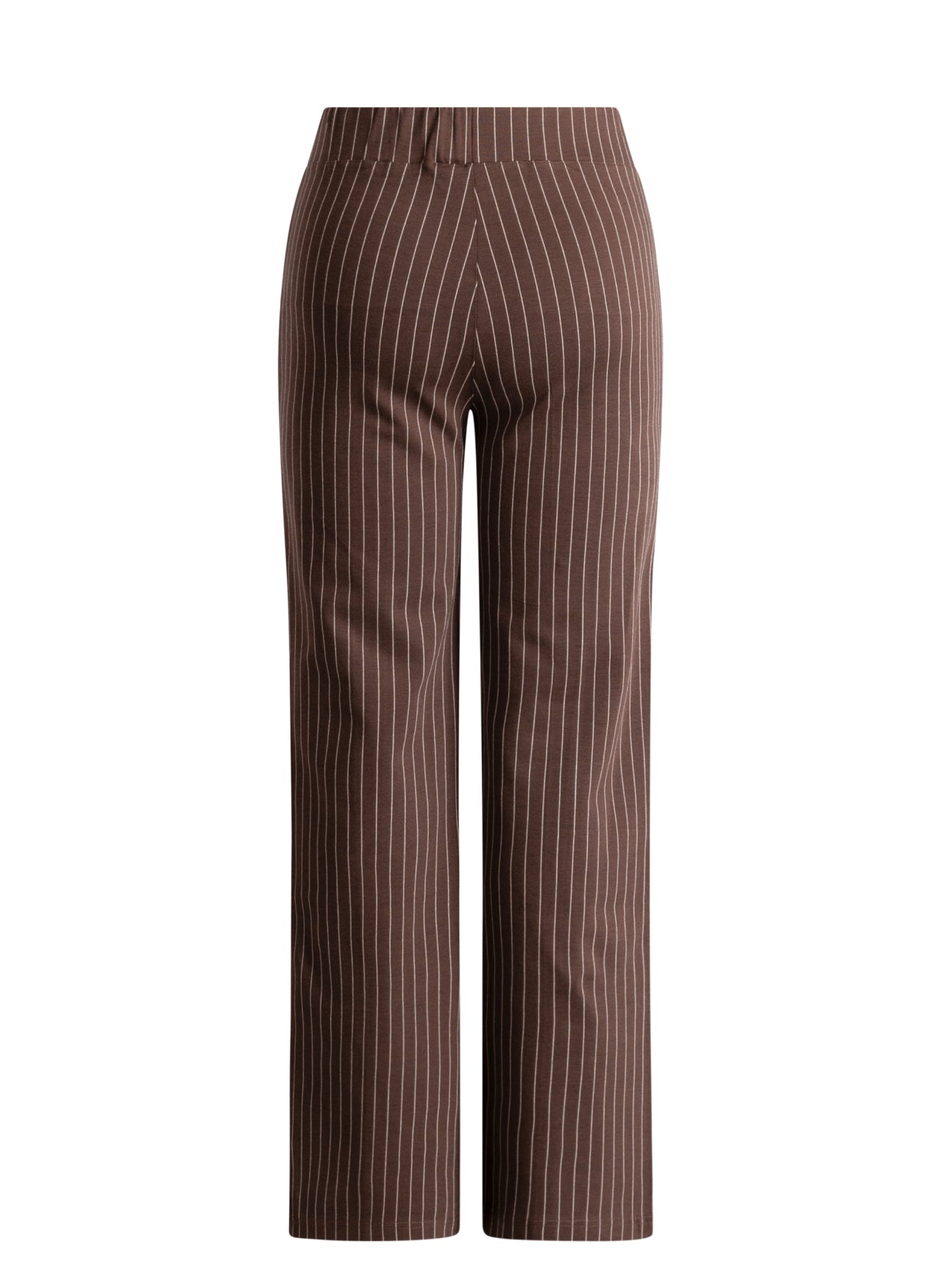 NAYLA ESSENTIAL