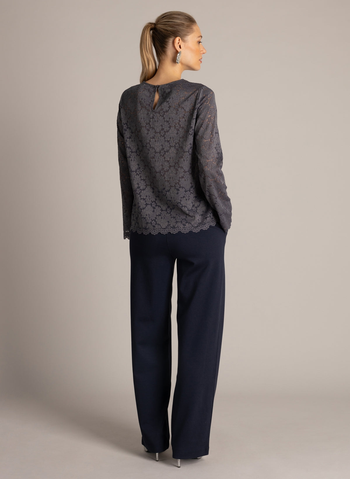 DILETTA ESSENTIAL WARM GREY