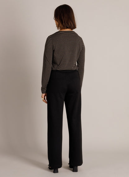 PALOMA BLACK