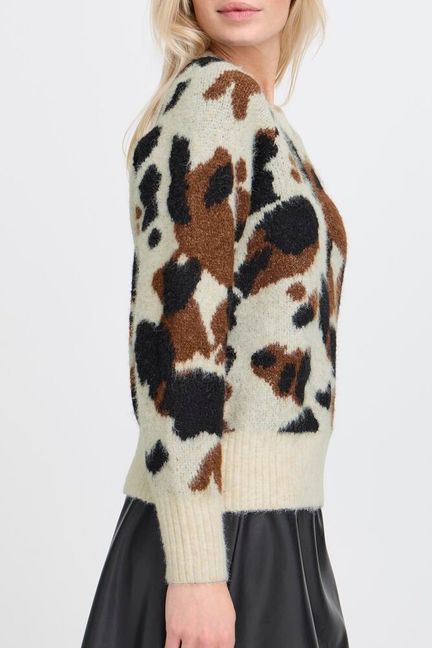 COW JUMPER